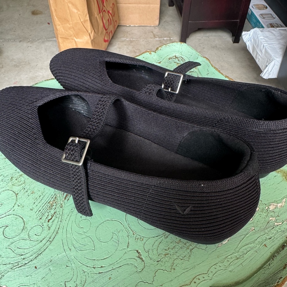 Vivaia Margot Mary Jane Flats Square Toe size 41 Wide (10W) - Picture 3 of 5